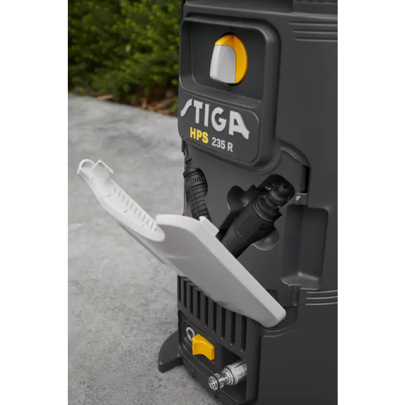 HPS235R_2C1351801ST2_amb06_web